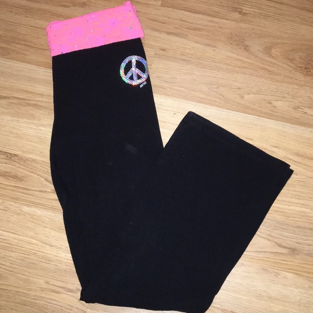 Yoga pants